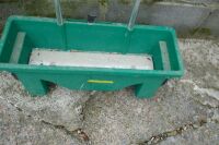 LAWN SPREADER - 2