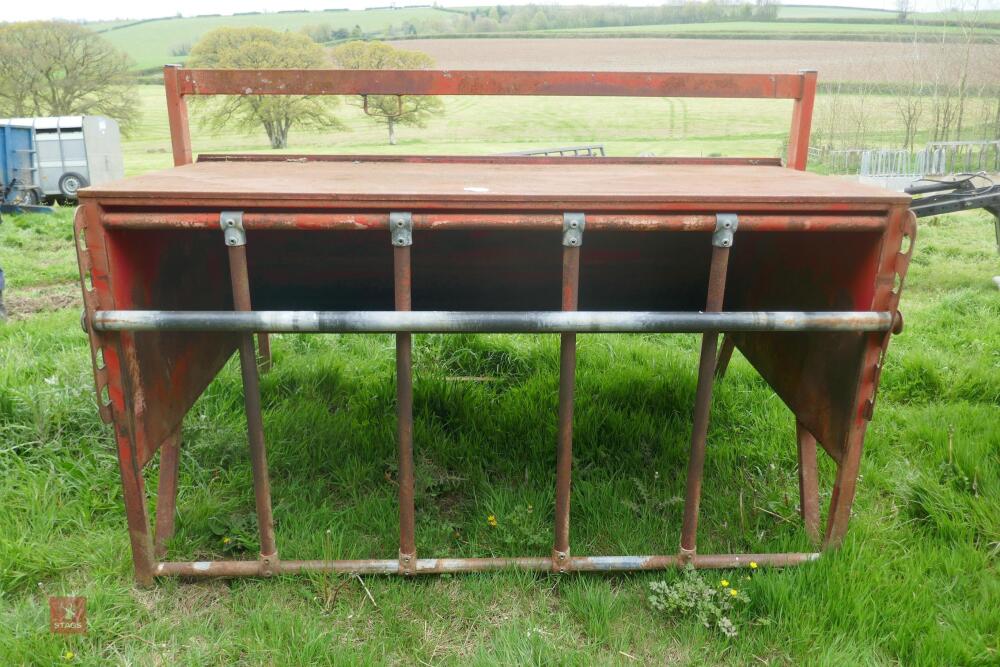 PORTEQUIP CALF CREEP FEEDER