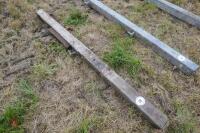 6' 6'' GALVANISED HANGING POST