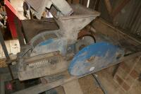 1996 HUNT ROLLER MILL - 4