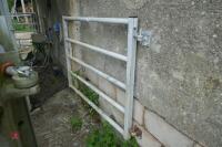 5' GALVANISED HEAVY DUTY YARD GATE - 5