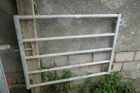 5' GALVANISED HEAVY DUTY YARD GATE - 6