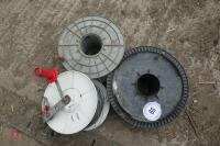 3 PART ROLLS OF ELECTRIC FENCE WIRE - 6