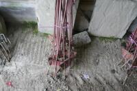 20 METAL ELECTRIC FENCE STAKES - 4