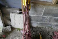 21 METAL ELECTRIC FENCE STAKES - 3