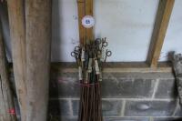 30 METAL ELECTRIC FENCE STAKES - 2