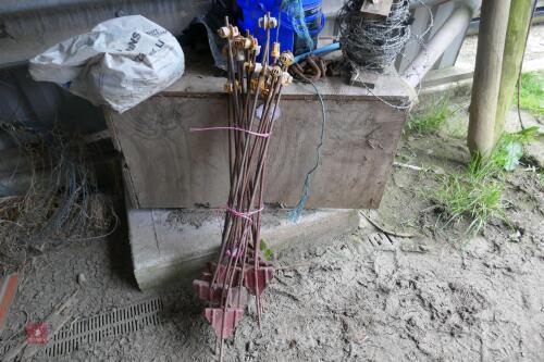 16 METAL ELECTRIC FENCE STAKES