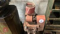 A X LINISHER BELT SANDER - 6