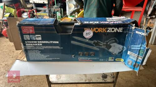 WORKZONE 1700W DEMOLITION BREAKER