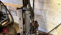 HOMEMADE HYDRAULIC METAL WORKING PRESS - 5