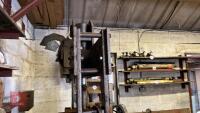 HOMEMADE HYDRAULIC METAL WORKING PRESS - 8