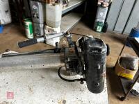 BRITISH SILVER SEAGULL OUTBOARD MOTOR - 6