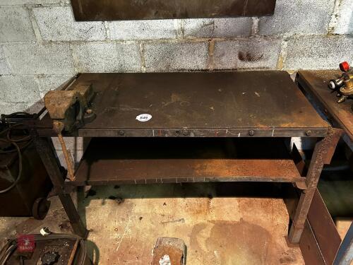 METAL WORKSHOP BENCH C/W VICE