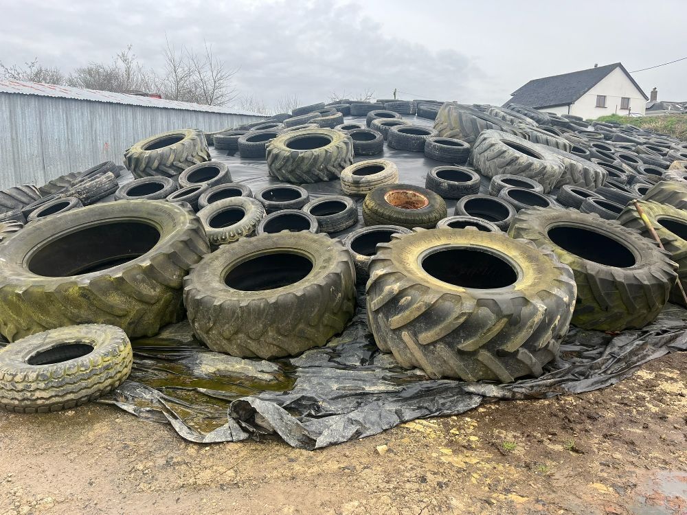 600T OF CLAMP GRASS SILAGE