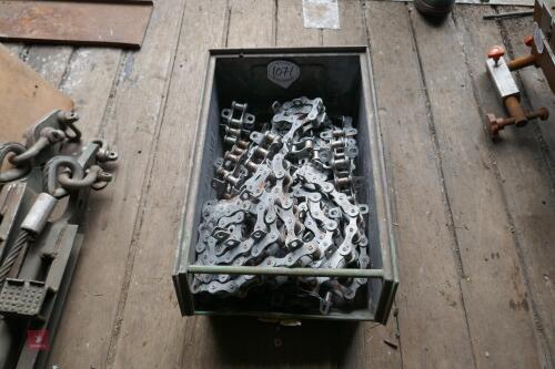 BOX OF AUGER CHAIN