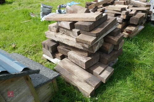 PALLET OF TIMBER OFFCUTS