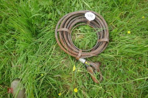 LARGE LENGTH OF WIRE ROPE & D SHACKLE