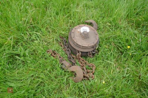 LARGE BLOCK AND TACKLE