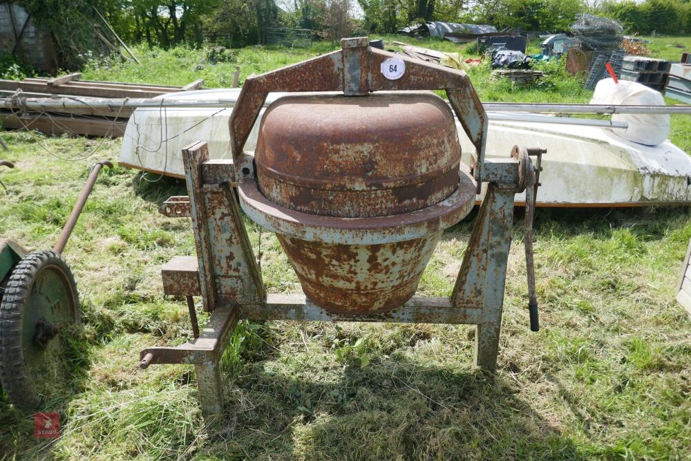 LAWRENCE EDWARDS PTO DRIVEN CEMENT MIXER