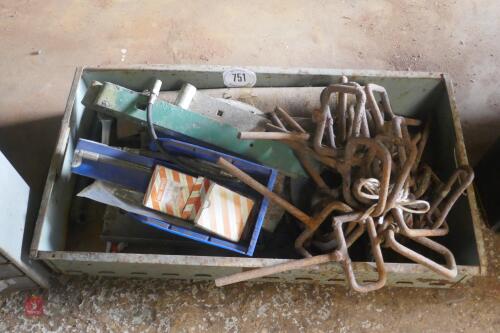 TRAY OF GATE HANGINGS. HANDLES ETC