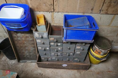 STORAGE BOXES & BUCKETS