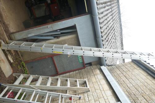 DOUBLE EXTENDING ALUMINIUM LADDER