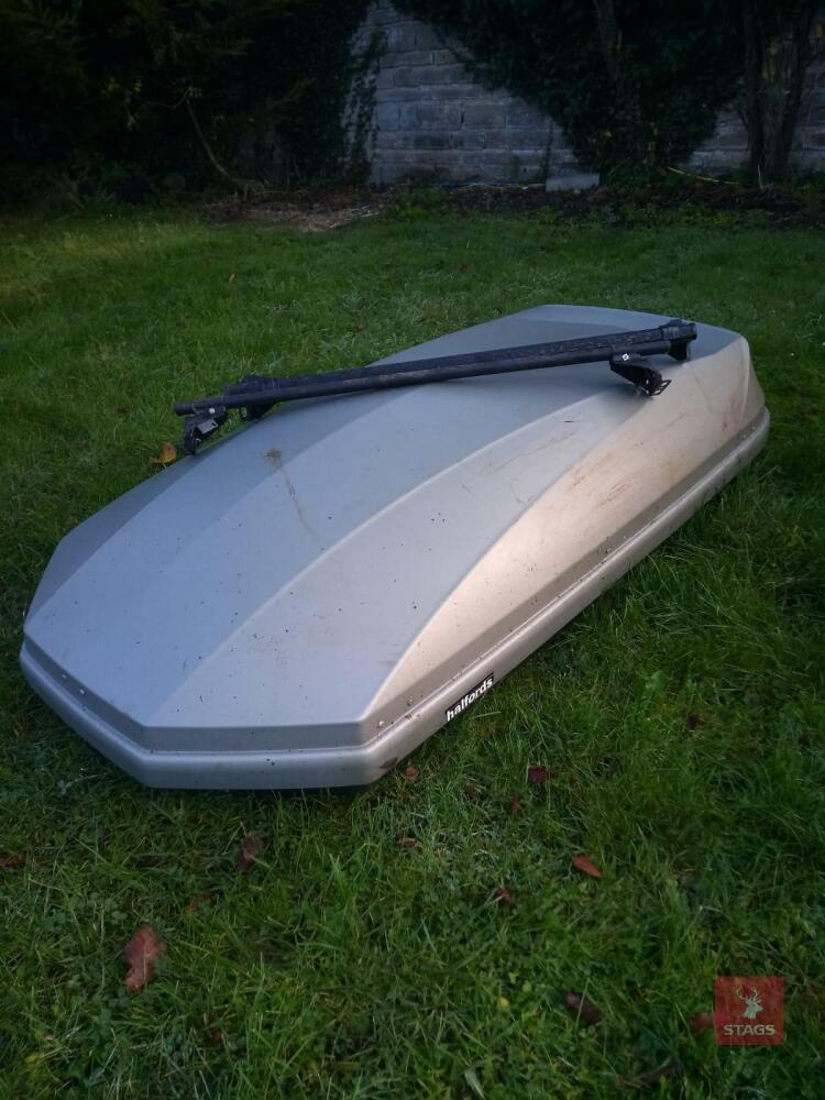 HALFORDS ROOF BOX