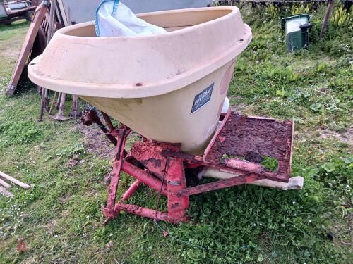 VICON FERTILISER SPREADER (S/R)