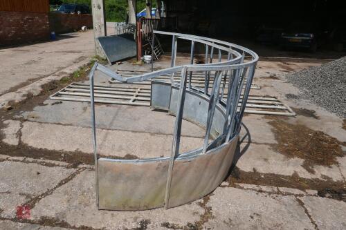 GALVANISED CATTLE ROUND FEEDER