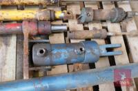 8 USED HYDRAULIC RAMS - 8