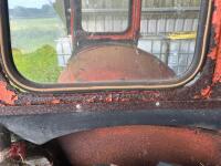 1996 MASSEY FERGUSON 2WD TRACTOR - 11