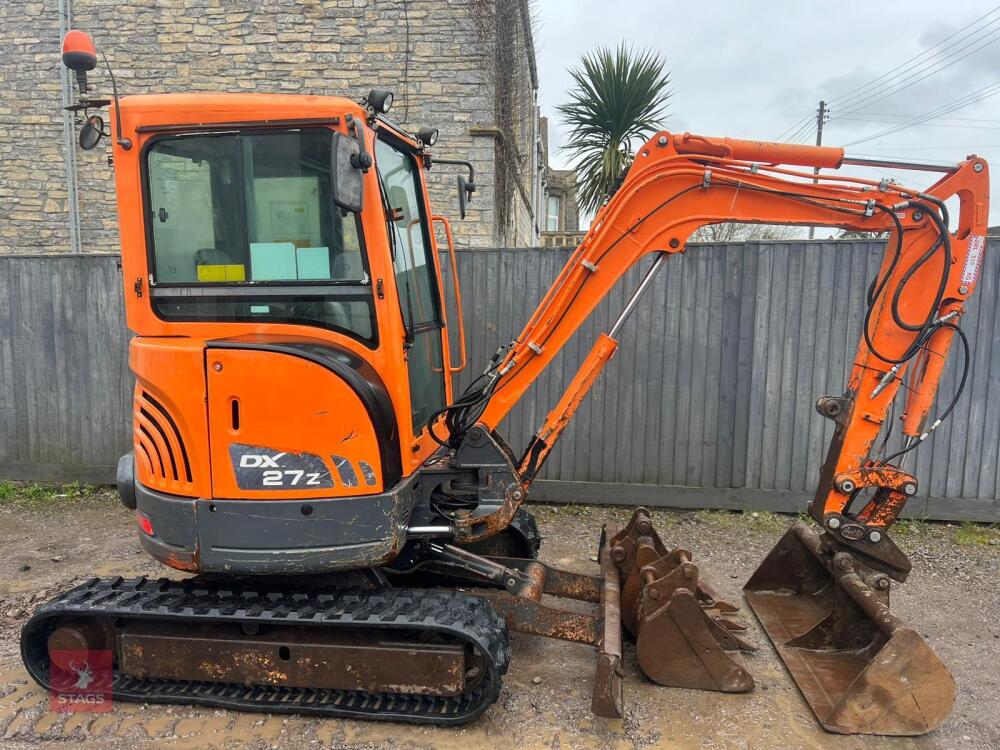 2016 DOOSAN DX27Z DIGGER