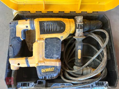 110V DEWALT SDS HAMMER DRILL