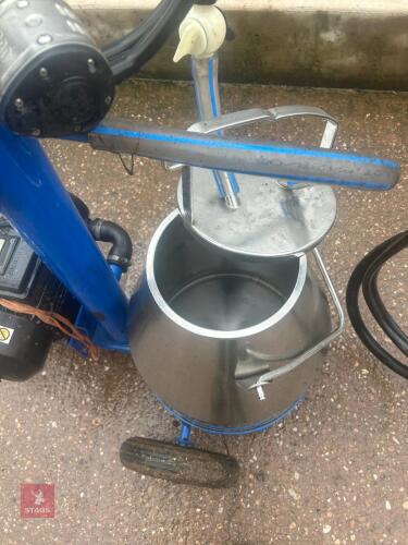 PORTABLE MILKER