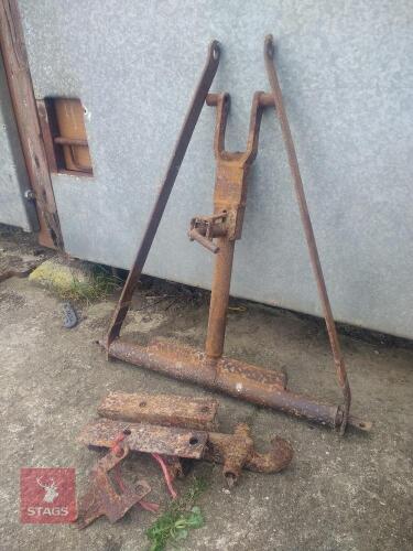 MASSEY FERGUSON T BAR PICK UP HITCH