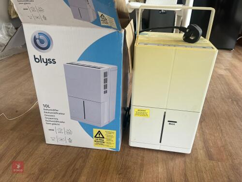 BLYSS 10L DEHUMIDIFIER