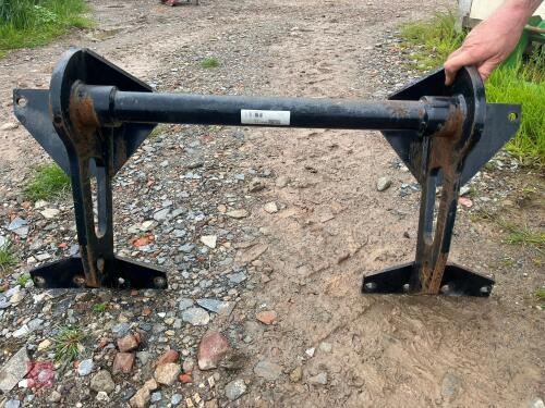 MANITOU BOLT-ON BRACKET