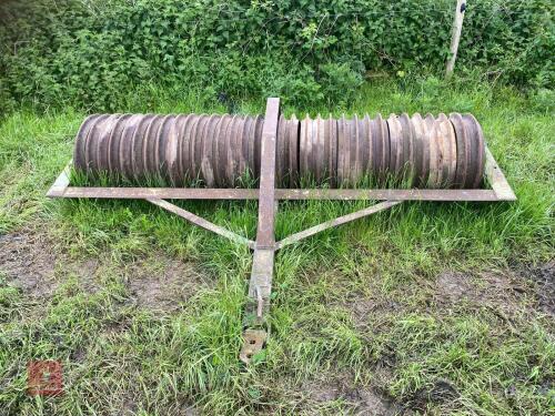 APPROX 9' RING ROLLER