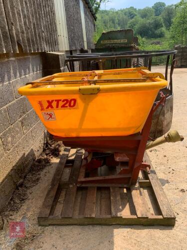 TEAGLE XT20 FERTILISER SPREADER