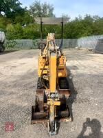 CASE 1.5TON MINI DIGGER - 10