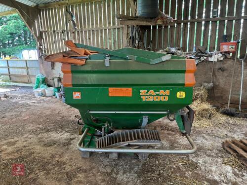 2004 AMAZONE FERTILISER SPREADER (37)