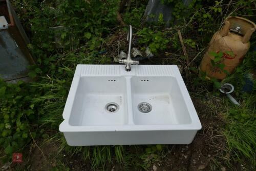 KITCHEN DOUBLE SINK