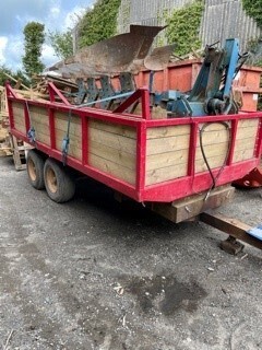 MARSHALL 8T WOODEN TRAILER