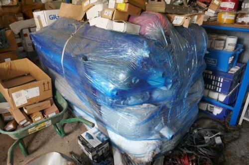 PALLET OF MIXED FABRICS