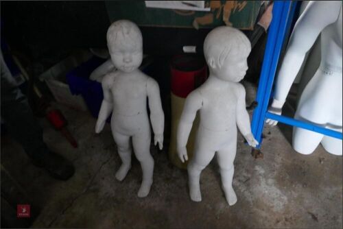 PAIR OF CHILD MANNEQUINS