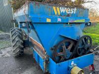 WEST 1300 DUAL FYM SPREADER - 2