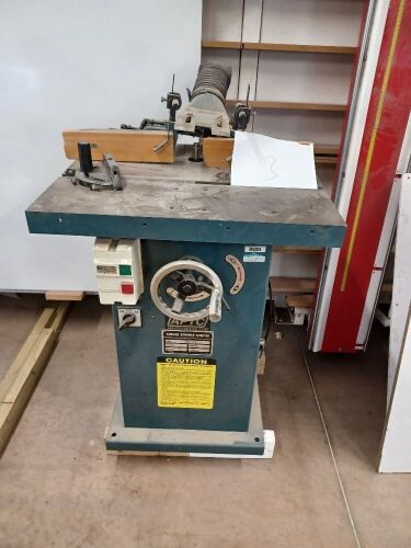 AXMINSTER SPINDLE MOULDER (S/R)