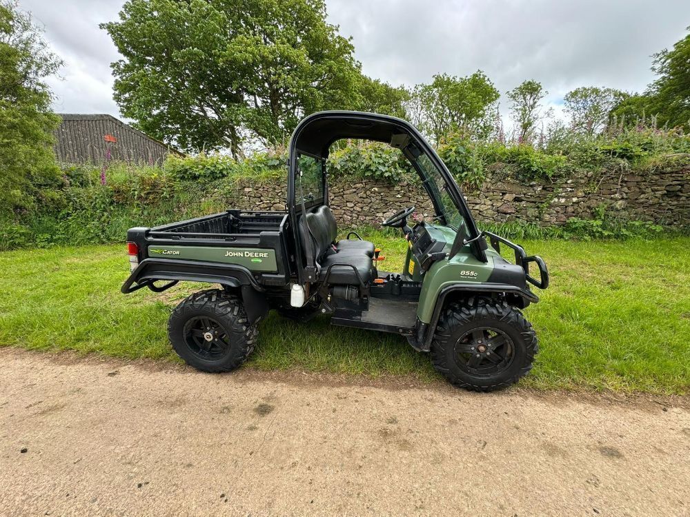 2015 JOHN DEERE 855D GATOR