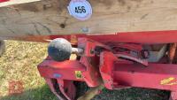 KUHN MDS 735M FERTILISER SPINNER - 9