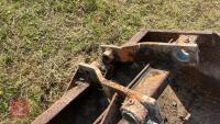 2' BACK ACTOR DIGGING BUCKET C/W TEETH - 2